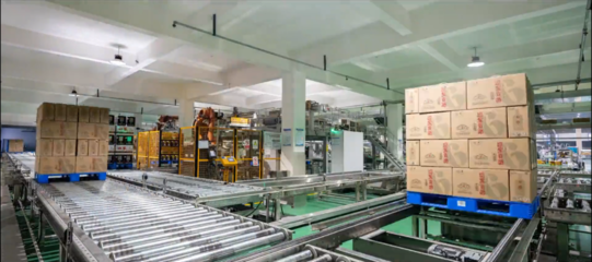 迎駕貢酒榮膺國(guó)家級(jí)智能制造示范工廠，數(shù)據(jù)驅(qū)動(dòng)引領(lǐng)傳統(tǒng)釀造新變革